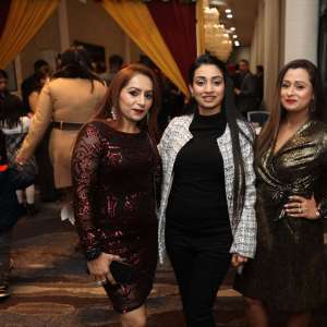 New Year Eve with Ameesha Patel-Live Performance 23-24